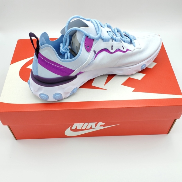 Nike Shoes - Women's Nike React Element 55 , Size 8